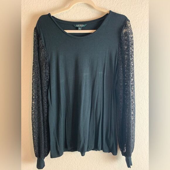 Lauren Ralph Lauren: Cute statement top with lace sleeves - Picture 1 of 4